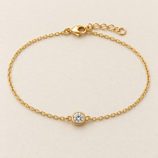 Aurelia Round Bezel Moissanite Bracelet
